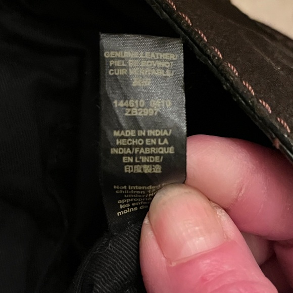 Fossil Vintage Shoulder Bag - Picture 12 of 15